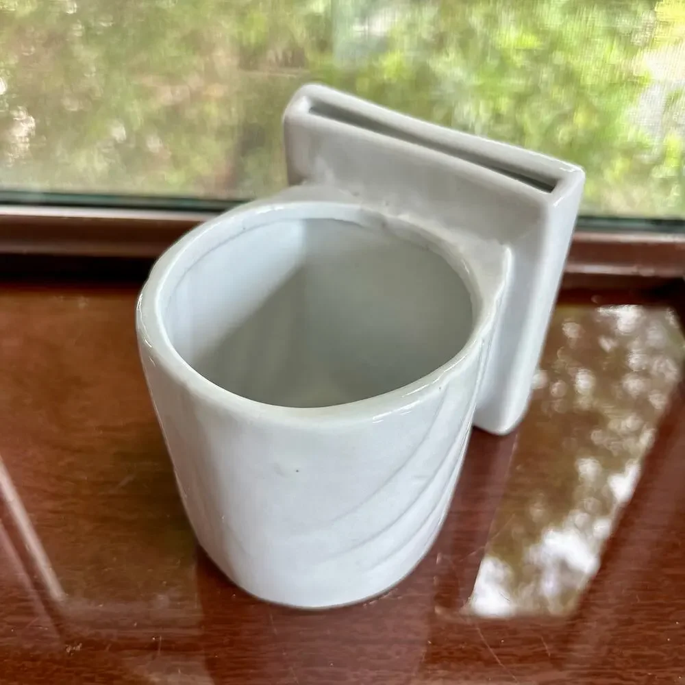 Vintage 1991 Geerlings Ceramic Planter Picture Frame Pink Bow